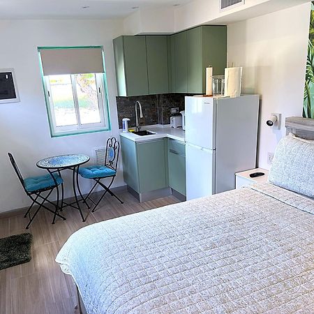 Mary'S Boon Beach Resort & Spa 심슨 베이 외부 사진