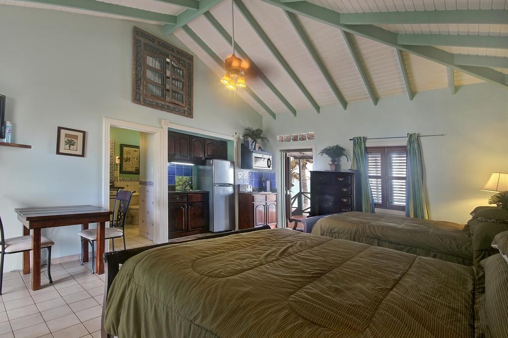 Mary'S Boon Beach Resort & Spa 심슨 베이 외부 사진